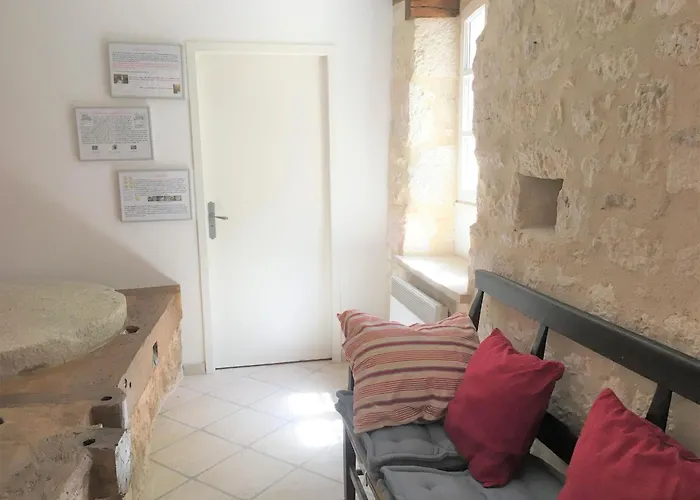 펜션 Le Moulin Du Pont De Matar *