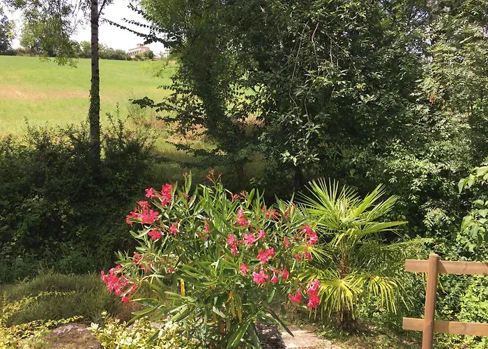 Le Moulin Du Pont De Matar 펜션