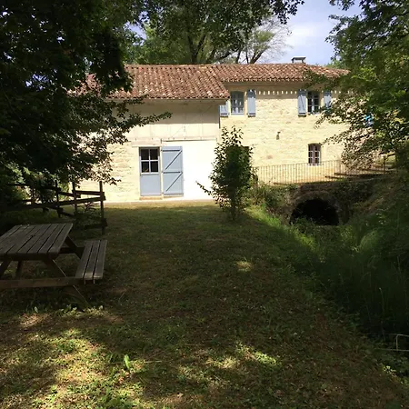 Le Moulin Du Pont De Matar Prázdninový dům